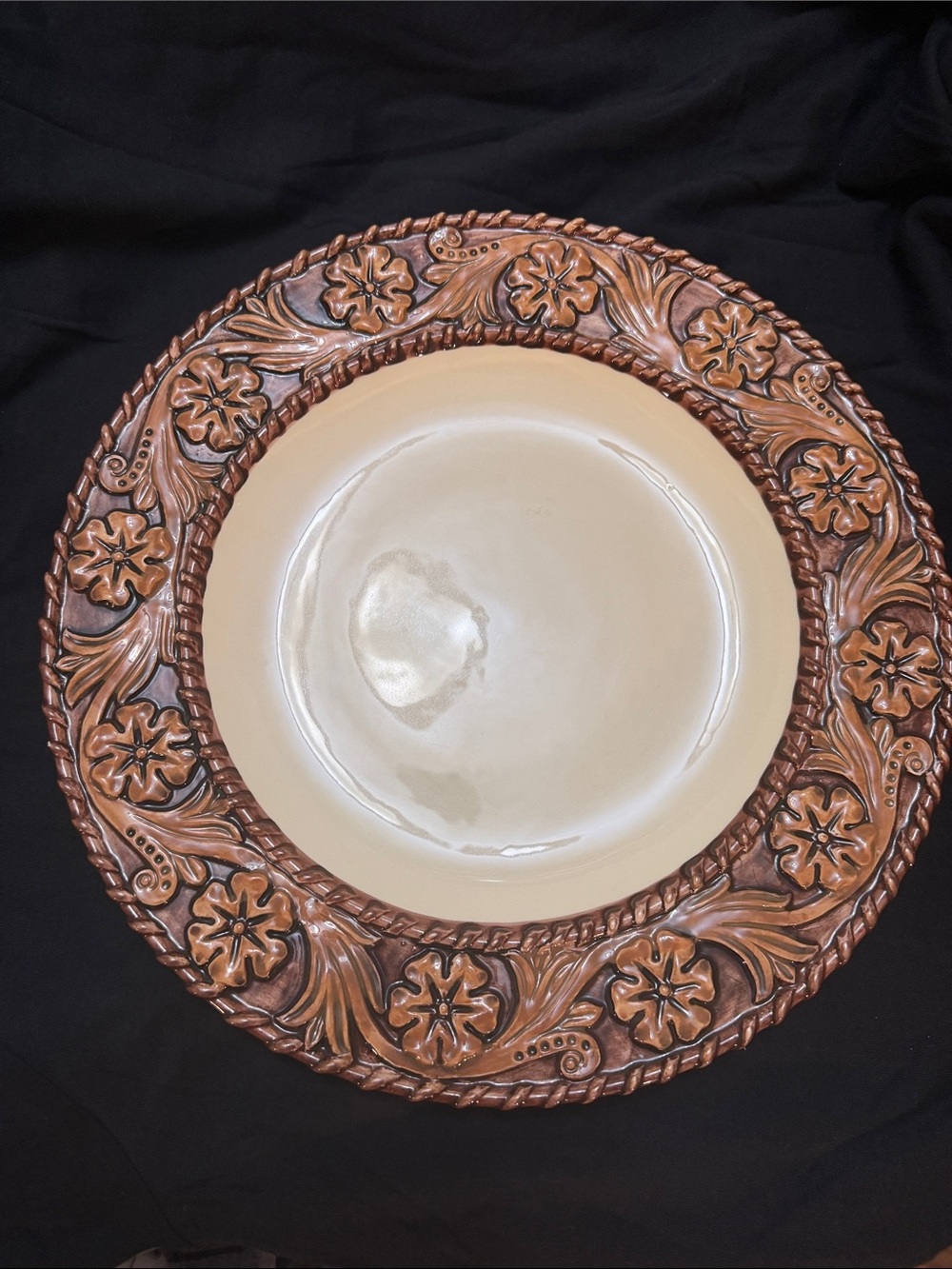 Montana Lifestyles Tooled Leather/Floral Rim 11” Dinner Plate Rare